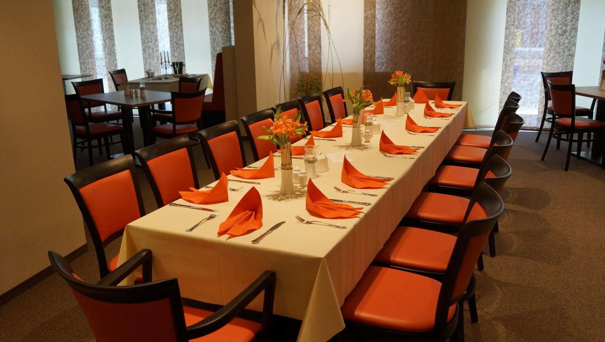 Hotel Goldener Loewe Waldheim Luaran gambar